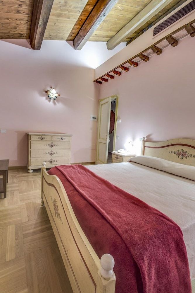 La Castellaia Resort