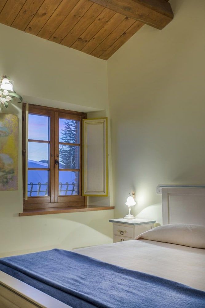 La Castellaia Resort Double Room 16