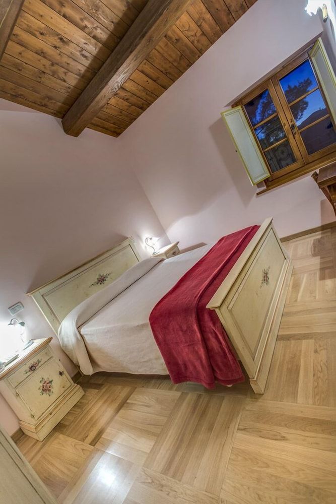 La Castellaia Resort Double Room 18