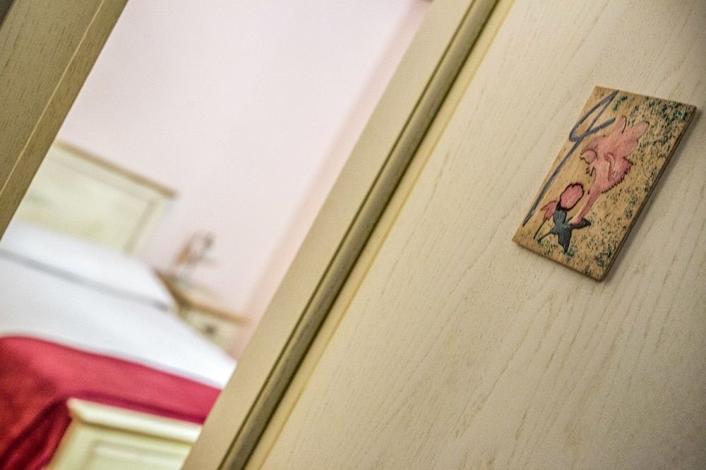 La Castellaia Resort Double Room 5