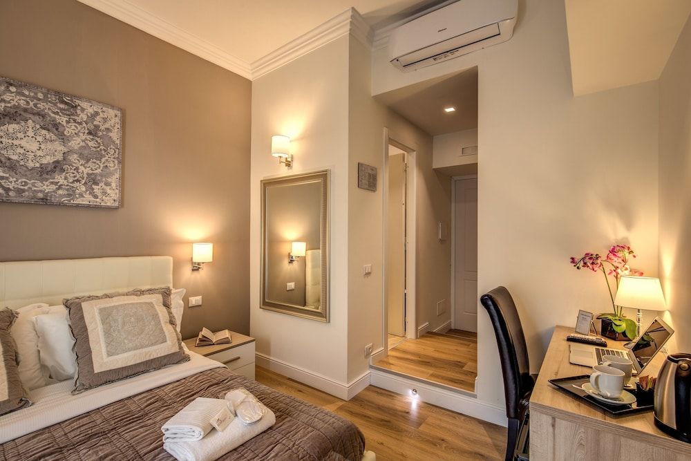 Chester Suites Deluxe Double Room, 1 Queen Bed 13