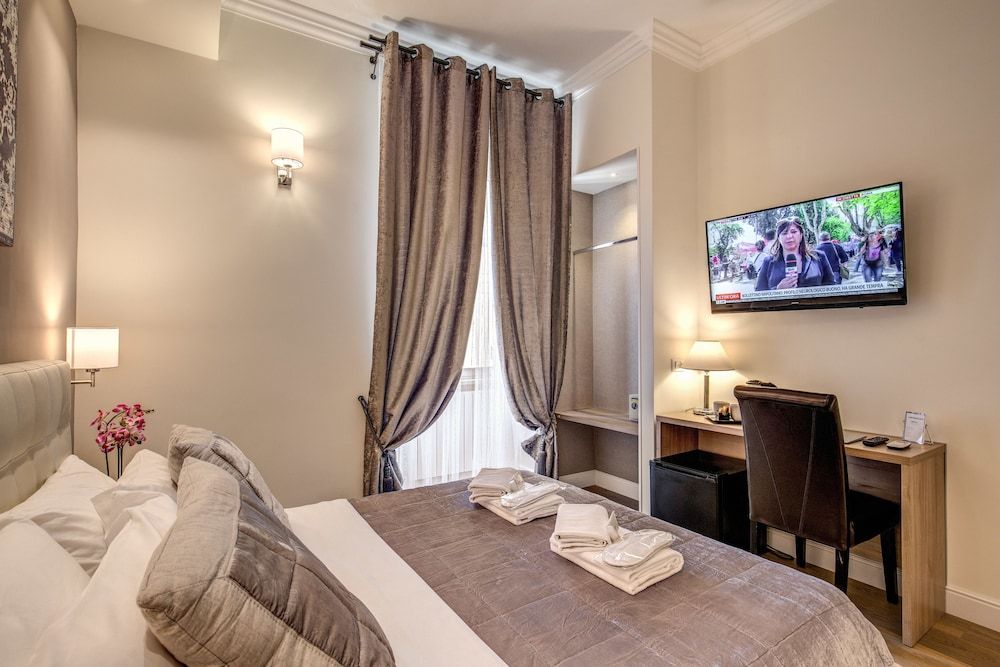 Chester Suites Deluxe Double Room, 1 Queen Bed 5