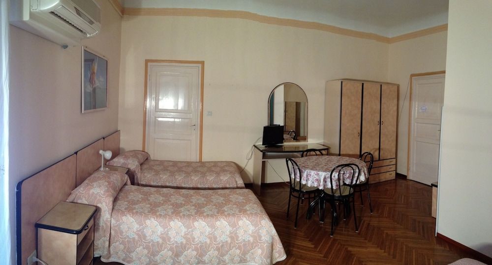 Albergo Panorama Double Room, Shared Bathroom 9