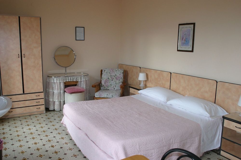 undefined Albergo Panorama 6