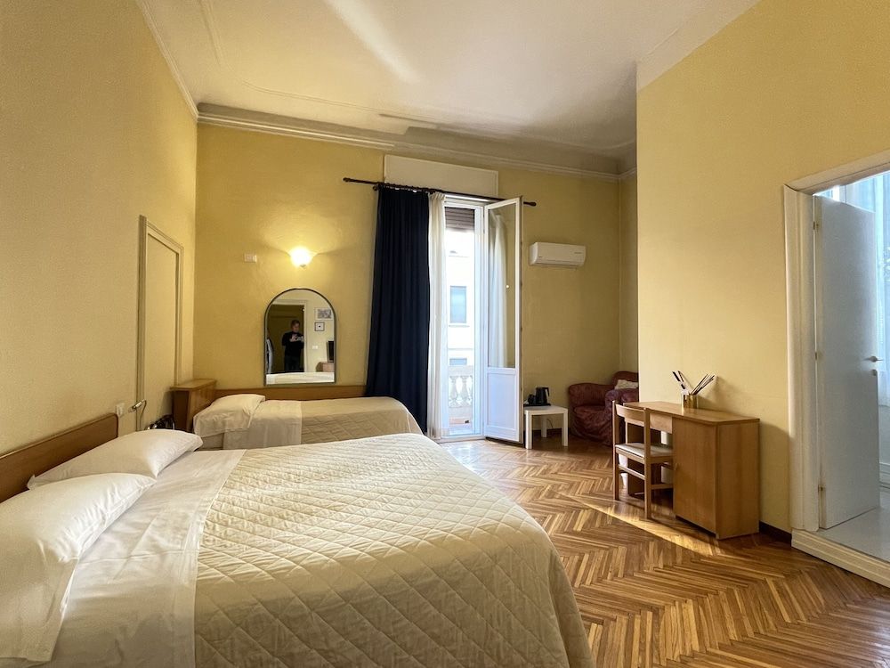 undefined Albergo Panorama 3