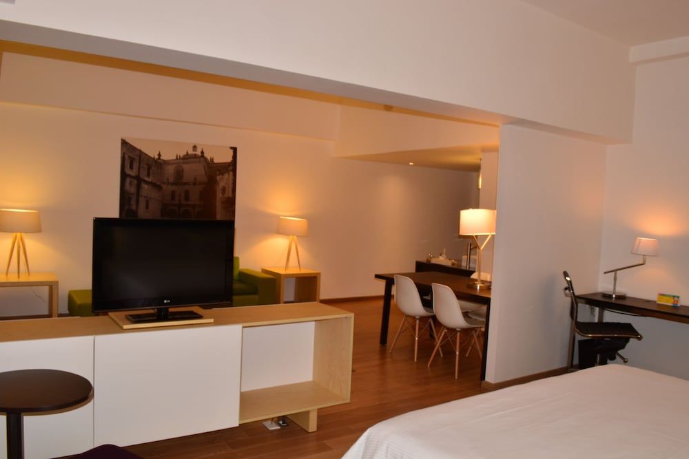 Fiesta Inn Tlalnepantla Junior Suite 7