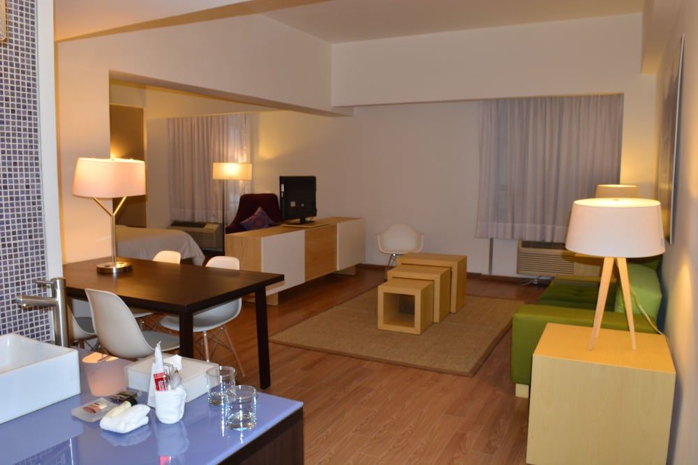 Fiesta Inn Tlalnepantla Junior Suite 9