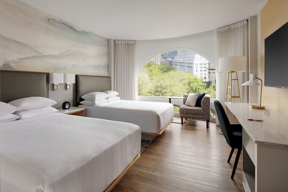 undefined Montreal Marriott Chateau Champlain 4