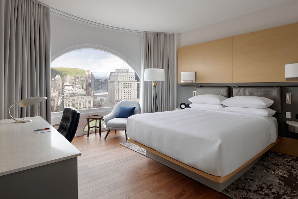 undefined Montreal Marriott Chateau Champlain 10