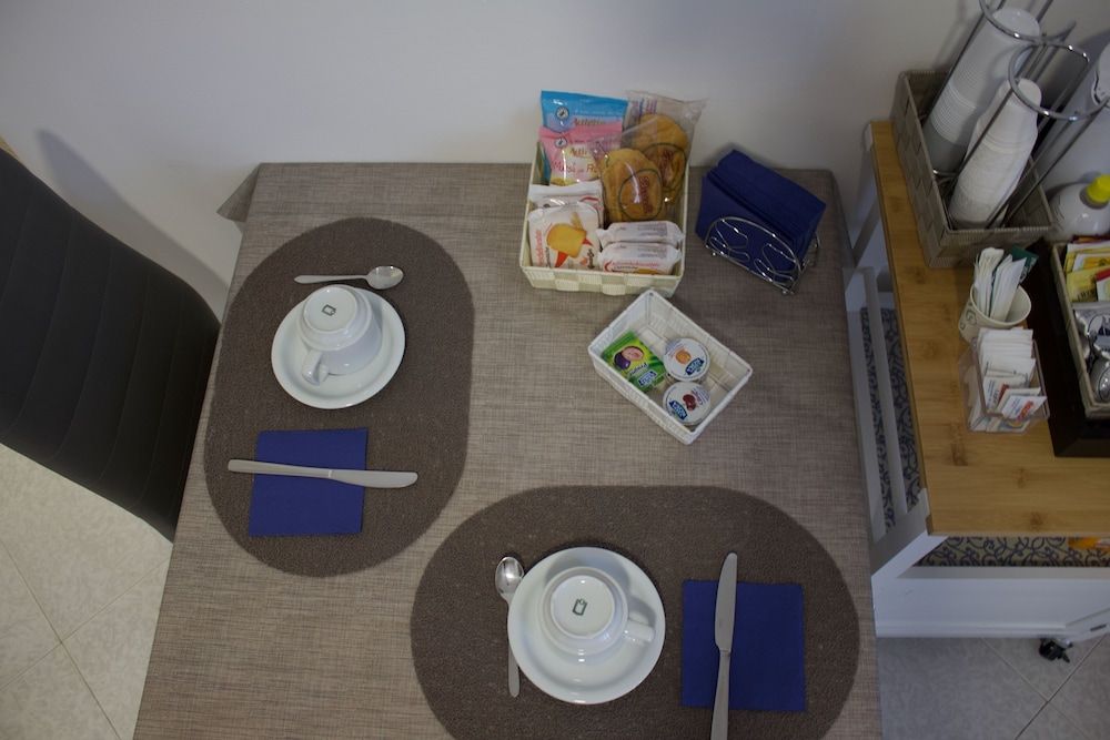 Ostello Villafranca Deluxe Double Room 7