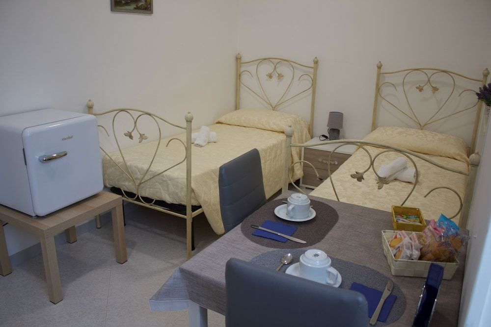 Ostello Villafranca Comfort Twin Room, 2 Twin Beds 2