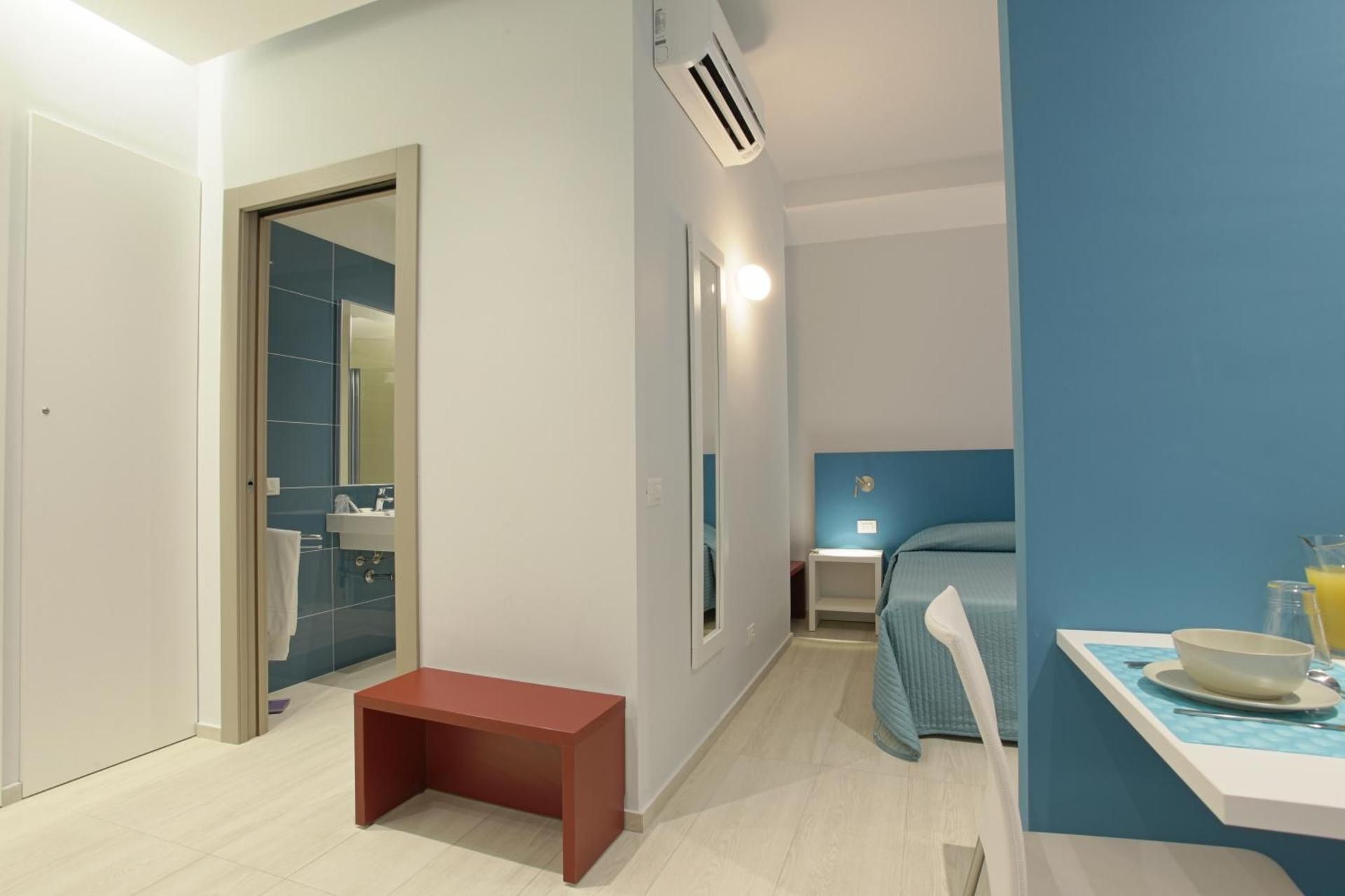 Studio (4 Adults)