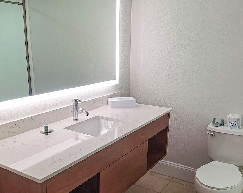 undefined Sonesta Essential Orlando Airport 10