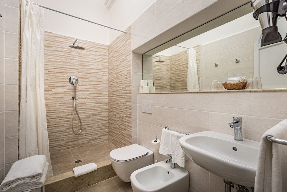 Residenza Alessandra Family Room (Camera Deluxe Familiare) 6