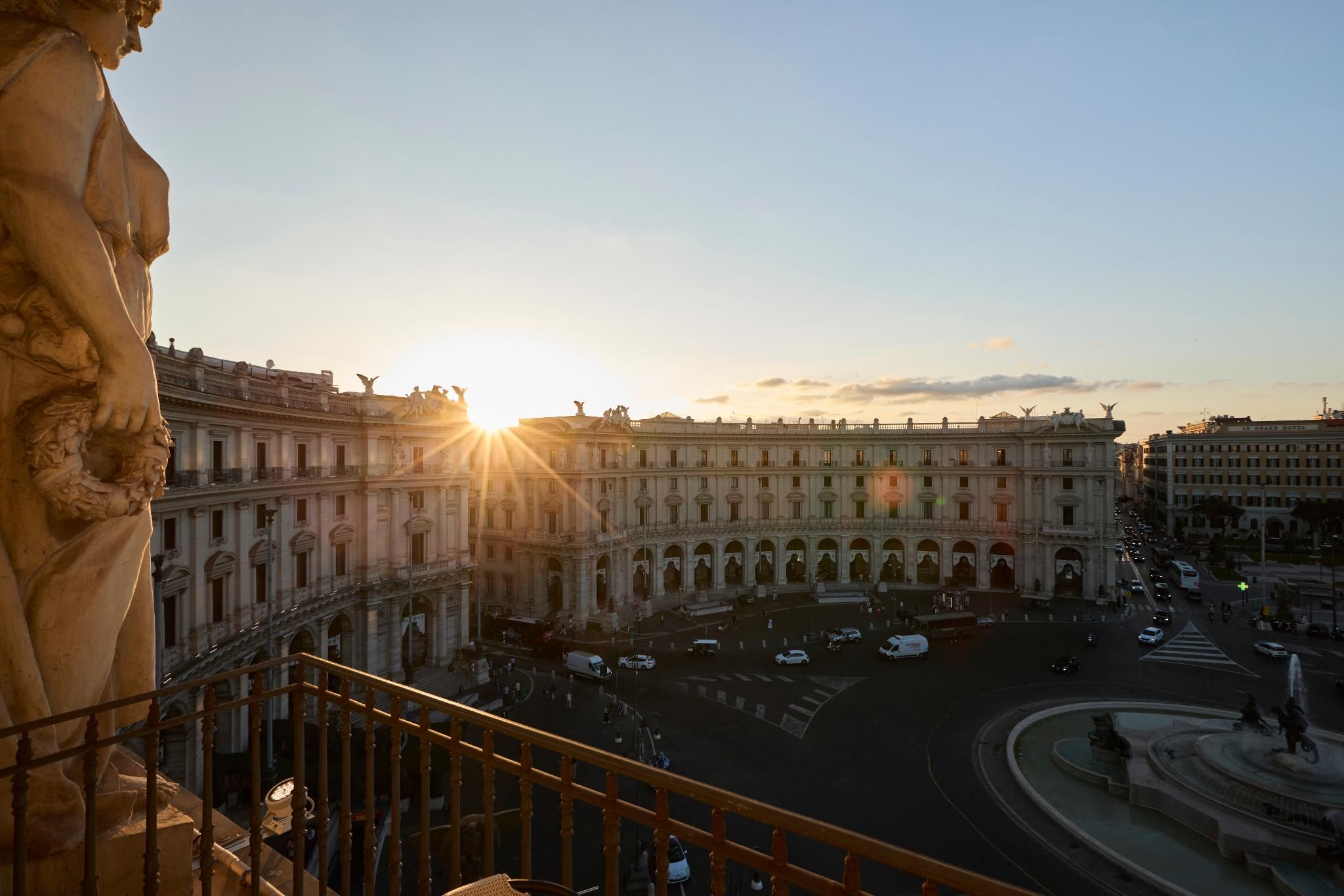Suite Executive View with Terrace and Jacuzzi