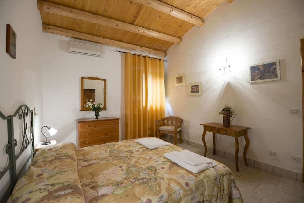 Agriturismo Borgo degli Ulivi Comfort Apartment, 1 Bedroom 3