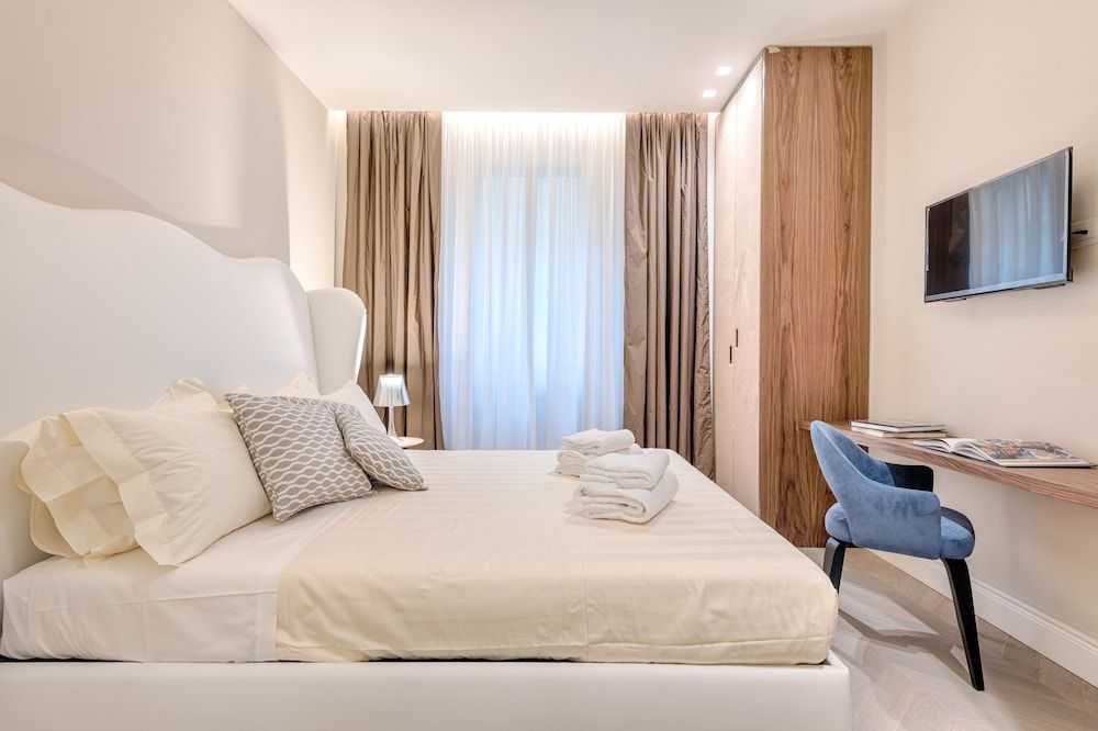 Luxury Blue River by Mmega Luxury Condo, 3 Bedrooms 2