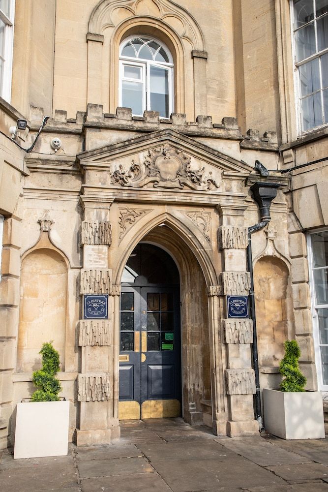 undefined Arnos Manor Hotel 6