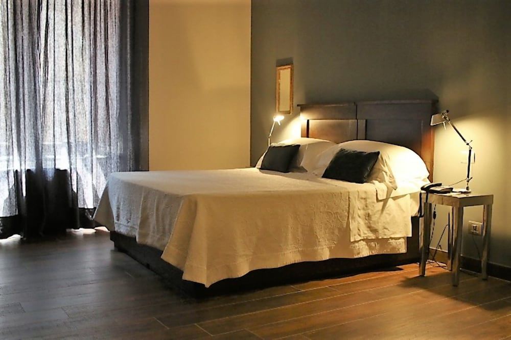 Palazzo Piccolomini Junior Suite 2