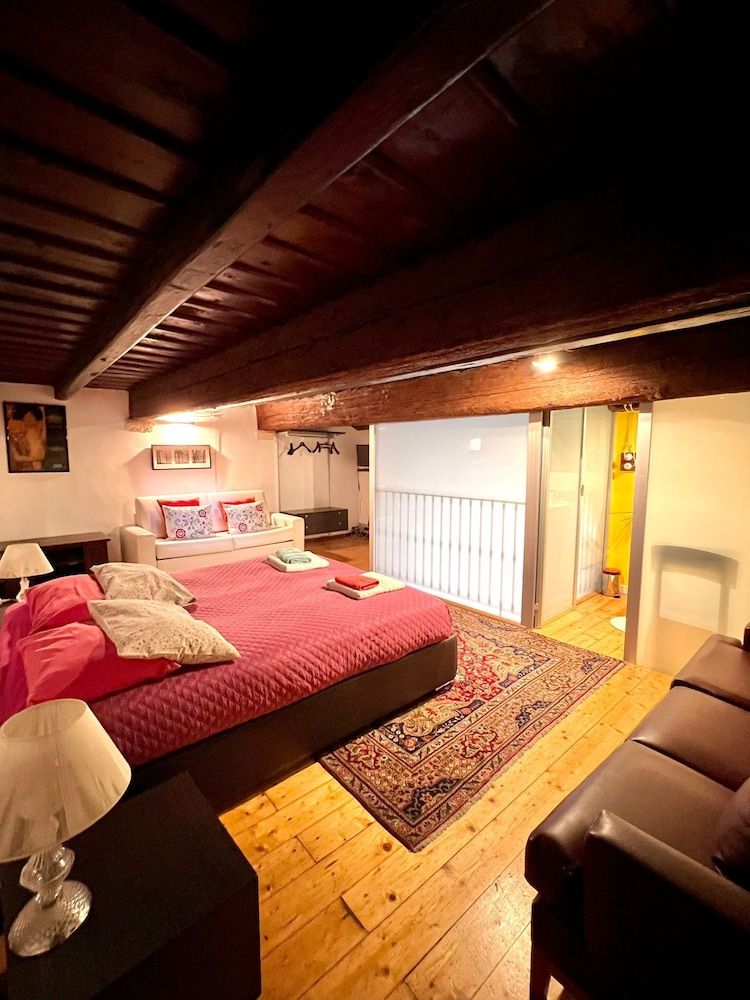 Saint Patrick B&B Guesthouse Suite 27