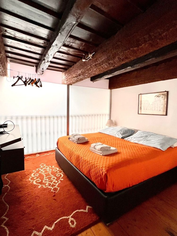 Saint Patrick B&B Guesthouse Double Room, No Windows 7