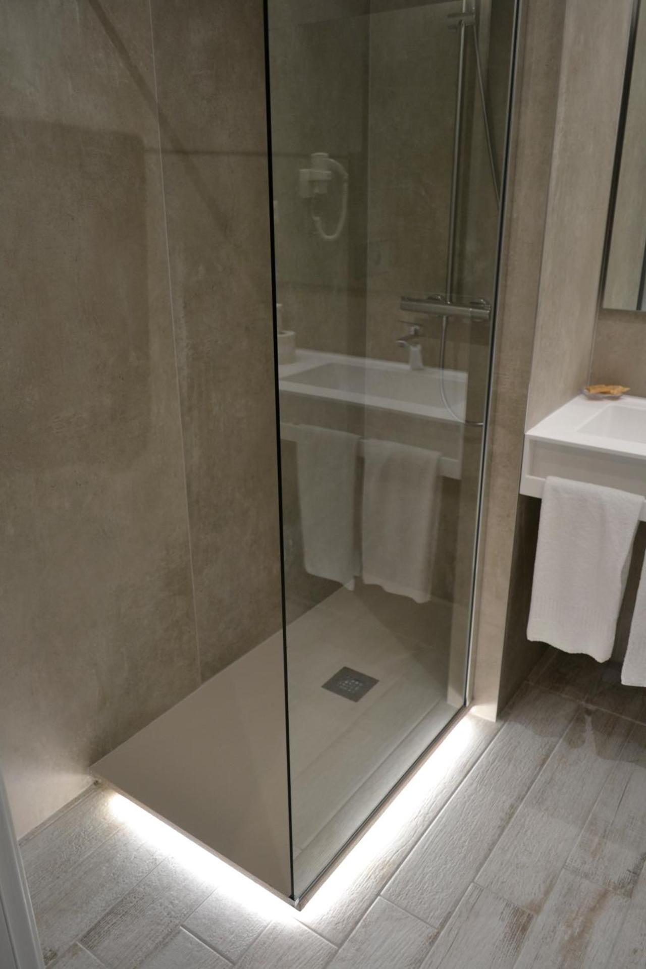 Quadruple Room with Sea View