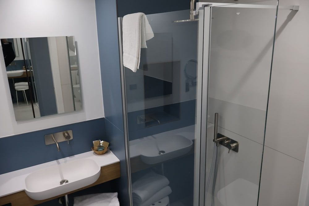 Hotel Puntaquattroventi Standard Double or Twin Room 3