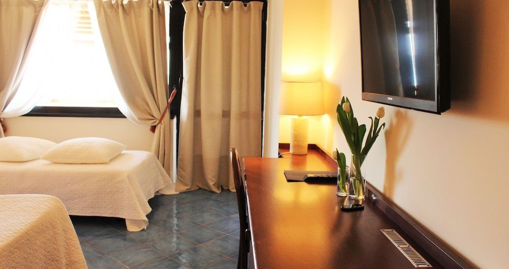 Hotel Puntaquattroventi Family Quadruple Room 8