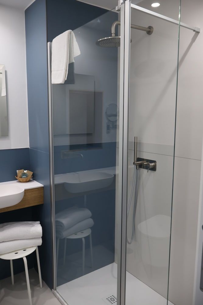 Hotel Puntaquattroventi Standard Double or Twin Room 4