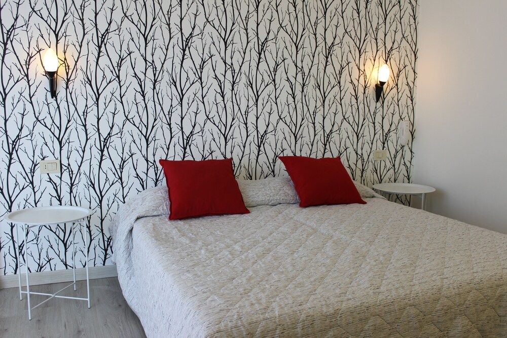 Design Double Room, 1 Queen Bed, Balcony