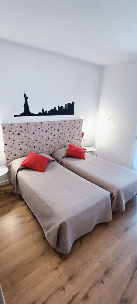 Economy Twin Room