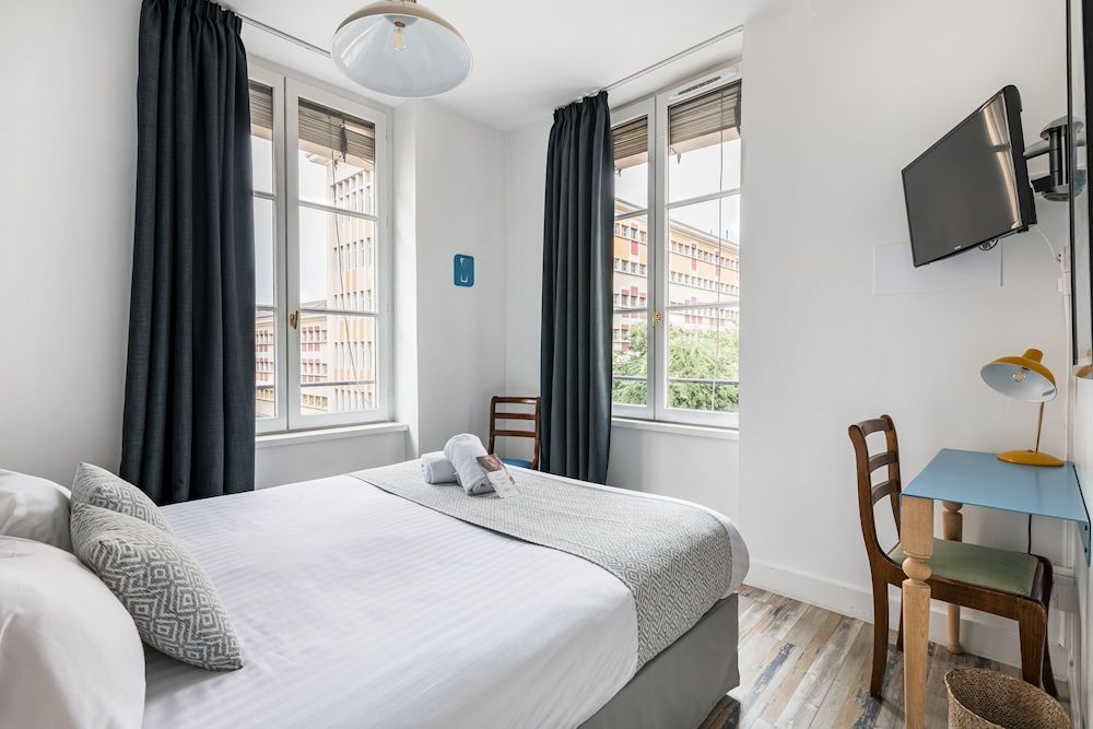 undefined Hotel du Simplon