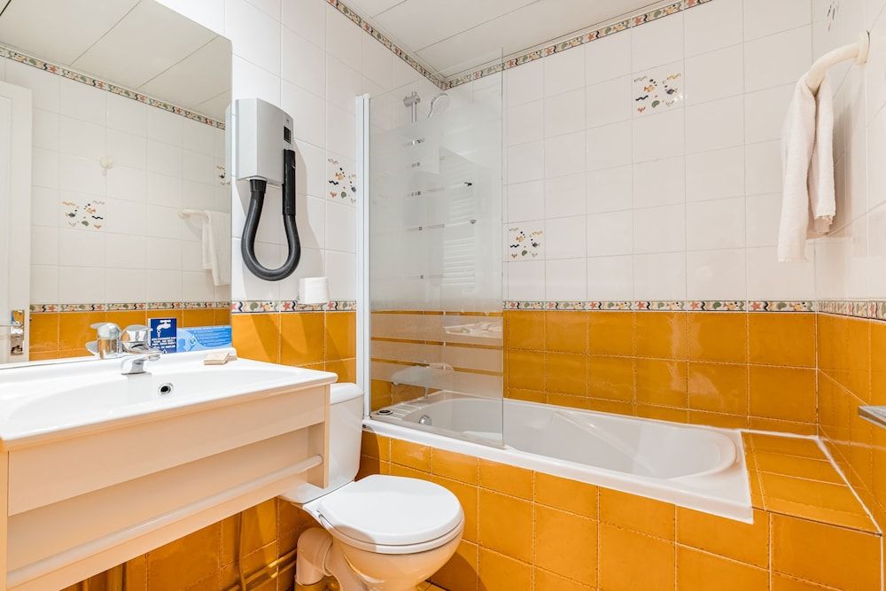 Hotel du Simplon Superior Double Room 4