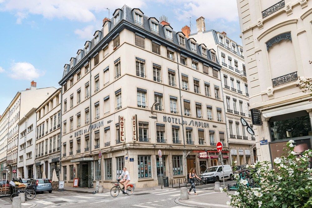 undefined Hotel du Simplon 2