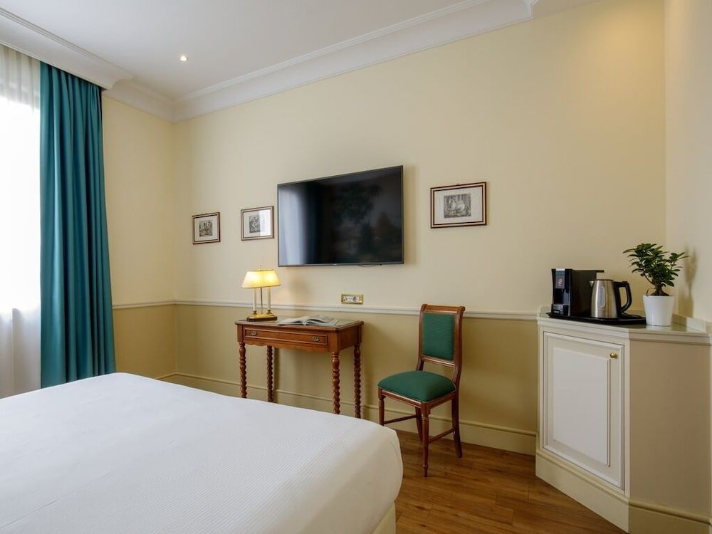 Donna Laura Palace by OMNIA hotels Classic Room 4