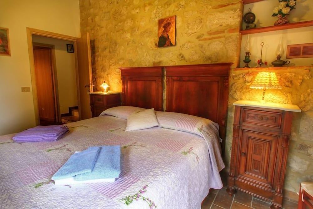 Apartment, Multiple Beds