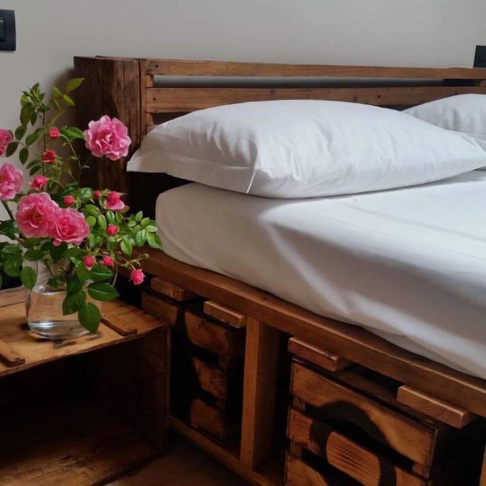 Wine Relais Cà Piadera Double Room, Garden View 5