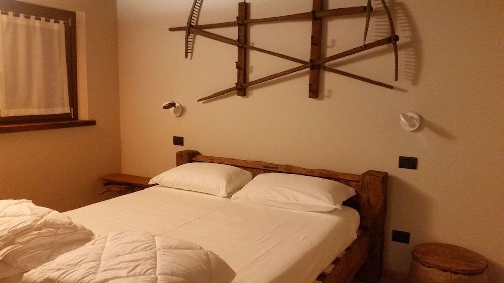 Wine Relais Cà Piadera Double Room, Garden View 4