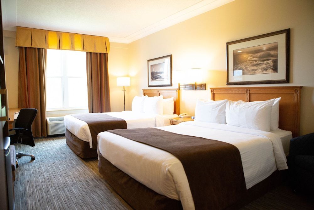 Future Inns Halifax Traditional Room, 2 Queen Beds 2
