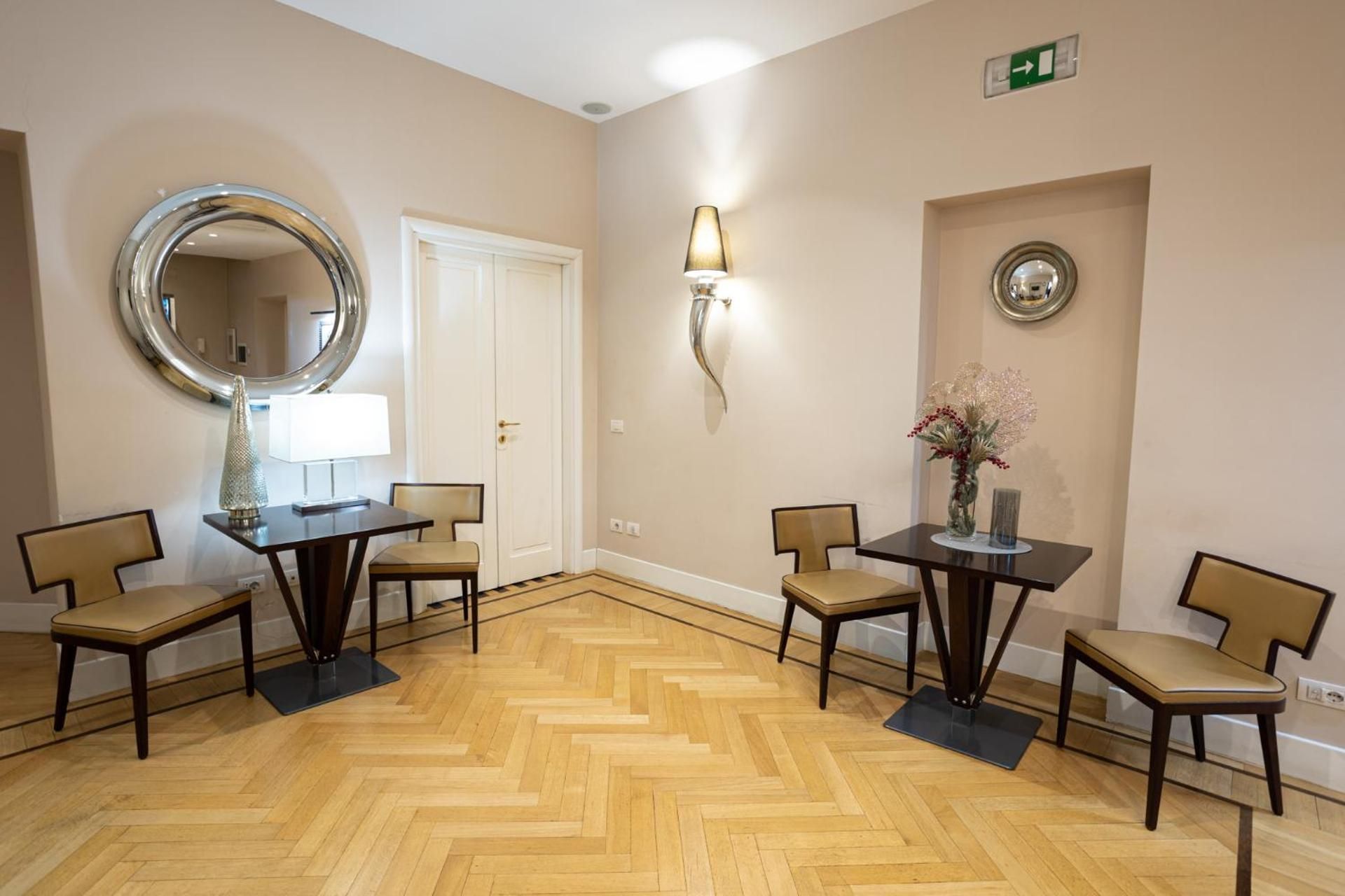 undefined Cardilli Luxury Rooms 10