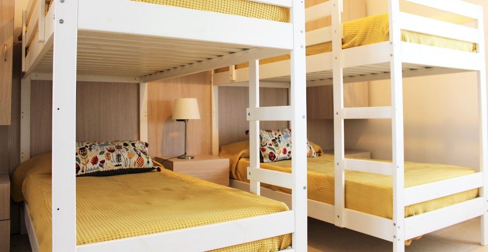Shared Dormitory, 1 Twin Bed, Shared Bathroom