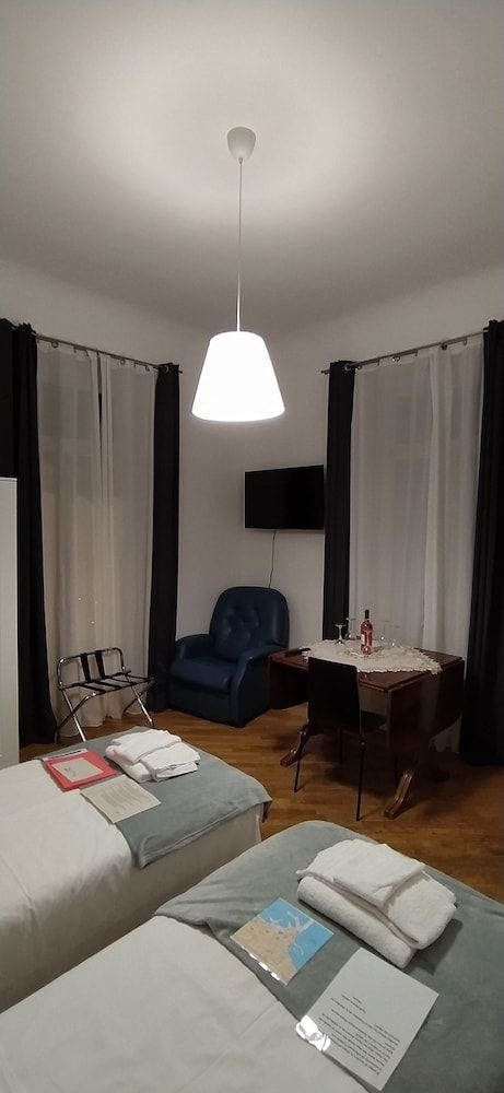 Affittacamere Domus Nikolai Comfort Condo 11