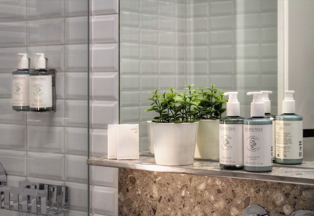 undefined Hotel Mucha 7