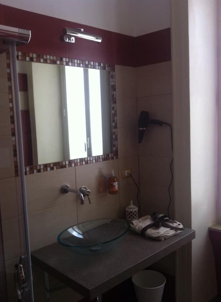 B&B The Queens Double Room 3