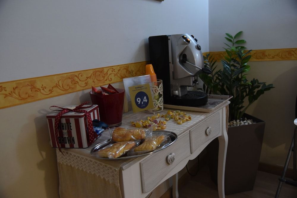 B&B The Queens Twin Room 8