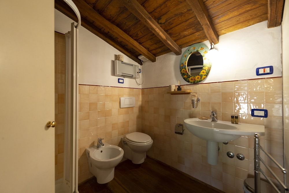 Locanda Vesuna Classic Duplex, 2 Bedrooms, Non Smoking, Hill View 7