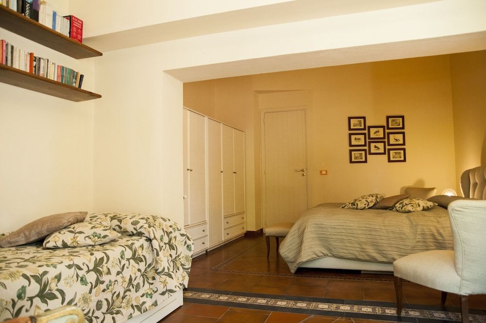 Suite, Terrace