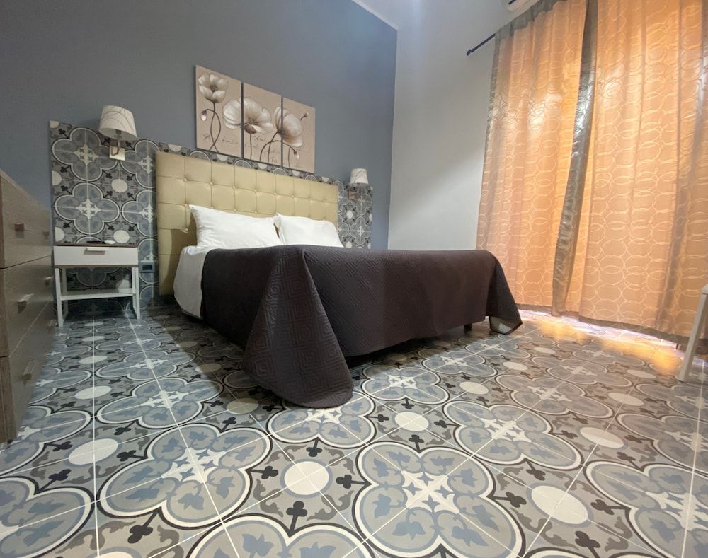 Comfort Triple Room, City View