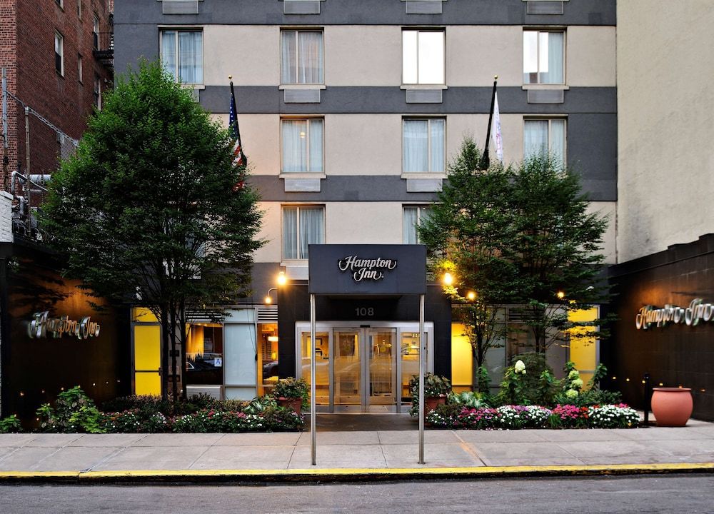 undefined Hampton Inn Manhattan-Chelsea 2