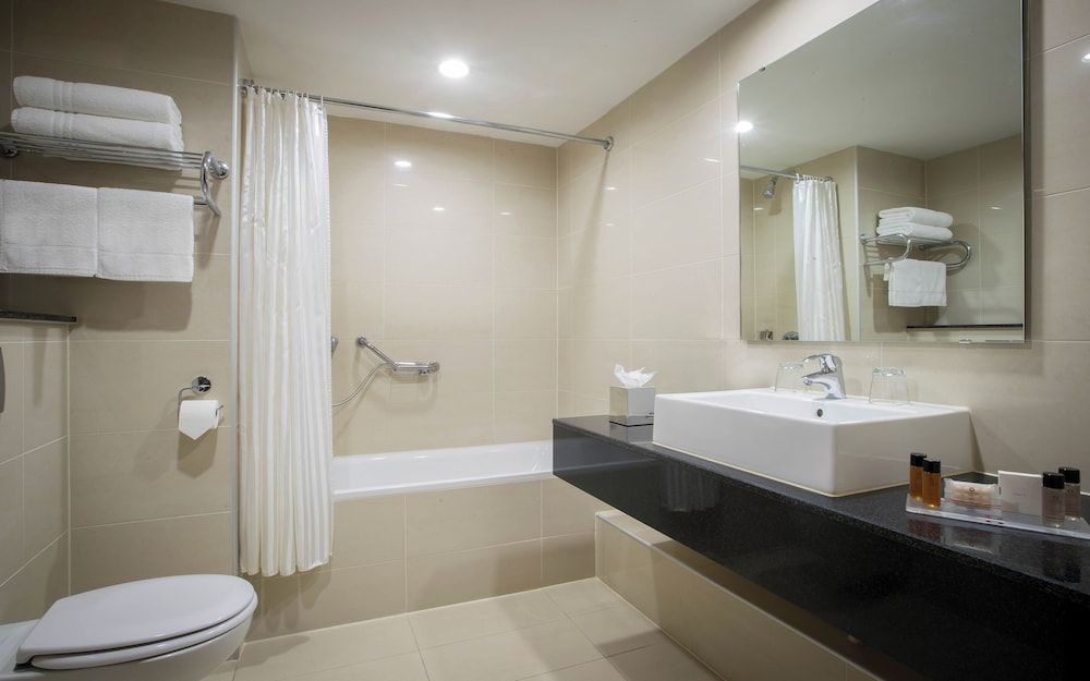 Clayton Hotel Limerick Double Room 3